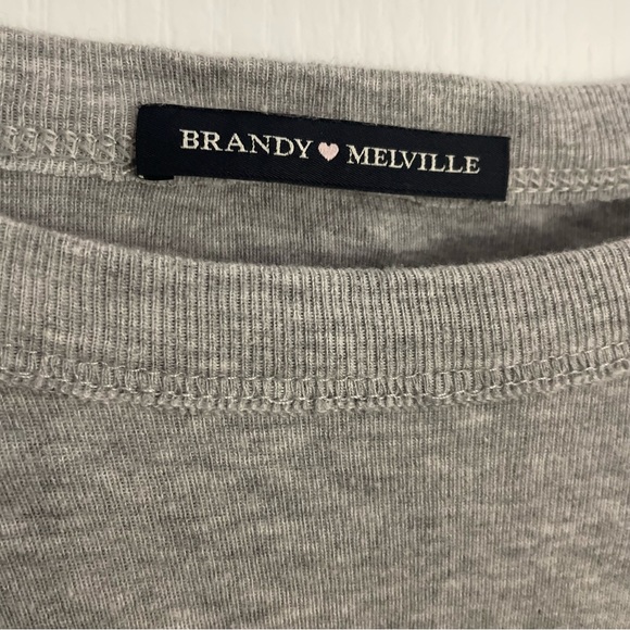 Brandy Melville top - Picture 3 of 3